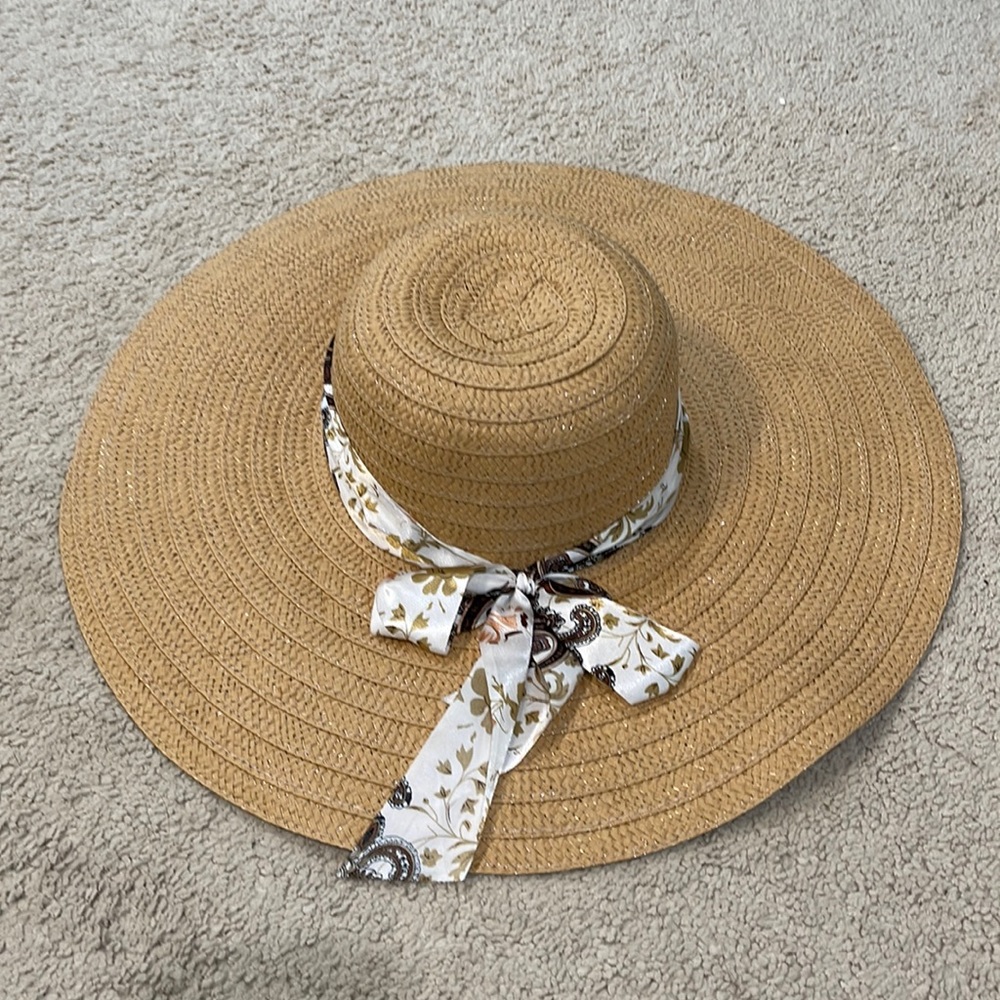 Small floppy straw hat